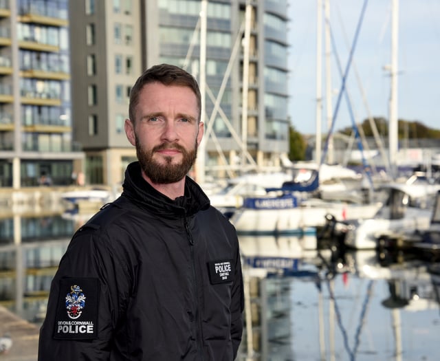 Heroic Police Officer wins award for dramatic water rescue